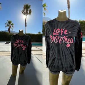 LOVE & BASKETBALL Tie Dye PINK RIBBON Long-Sleeve TEE Small